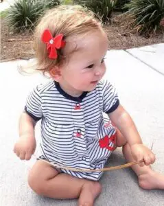 Baby hairstyle with flower