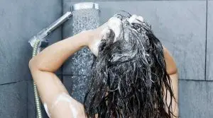 How to wash oily hair properly 2021